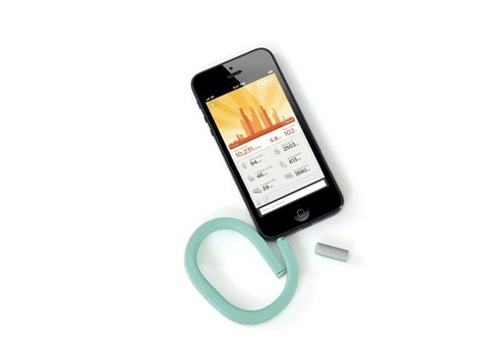 UP Health and Fitness Wristband by Jawbone  Apple Store  Japan